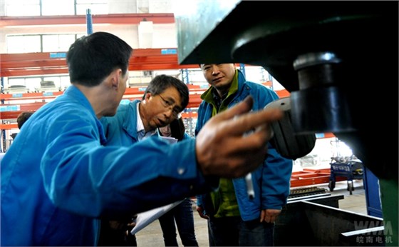 皖南電機開展小改小革推進(jìn)技術(shù)創(chuàng)新1 皖南電機開展小改小革推進(jìn)技術(shù)創(chuàng)新1