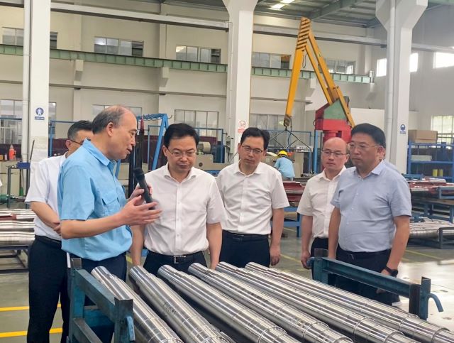 市委書記李中來威能公司調(diào)研 市委書記李中來威能公司調(diào)研